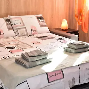 https://milan-sweet-home-metro-linate-e-sky-studio.italymilanhotels.net